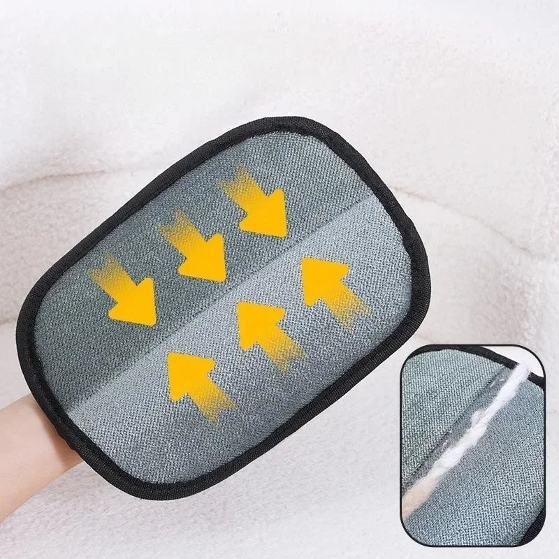 Pet Deshedding & Grooming Gloves ( Kitten-friendly)