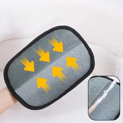 Pet Deshedding & Grooming Gloves ( Kitten-friendly)